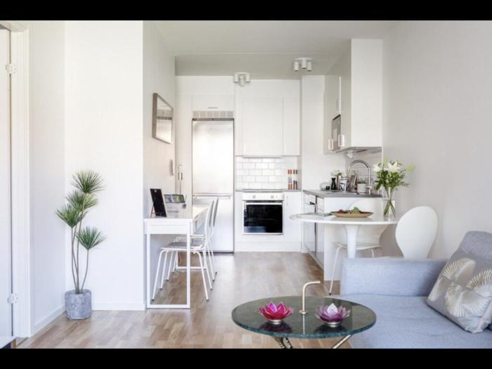 Fresh And Cosy Apartment In The Center Of The City Stockholm Exterior photo